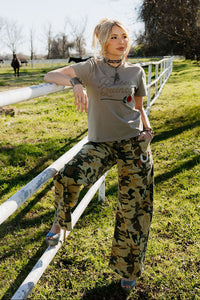 Wild Rose Camo Jeans